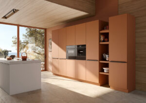 Häcker Moderne Inselküche orange Farben in der Küche